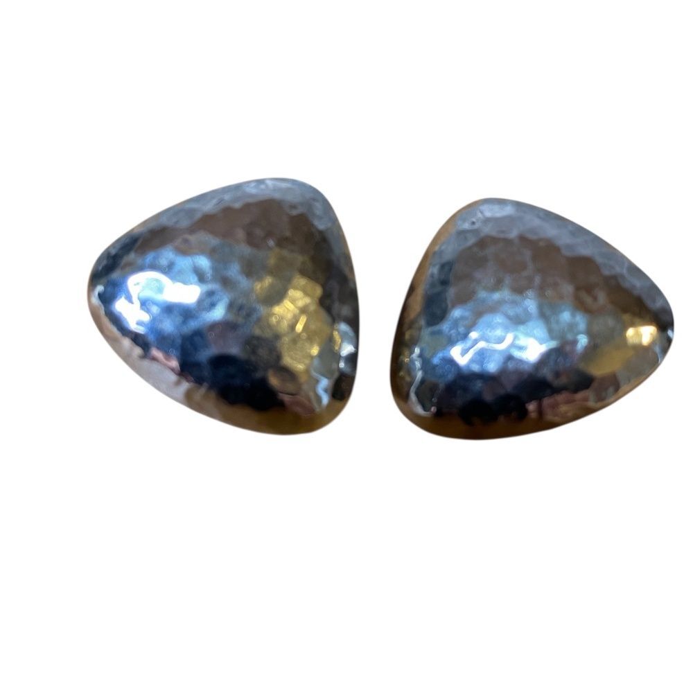 * Vintage clip-on earrings silver tone hammered detail Rounded Triangle 1980
